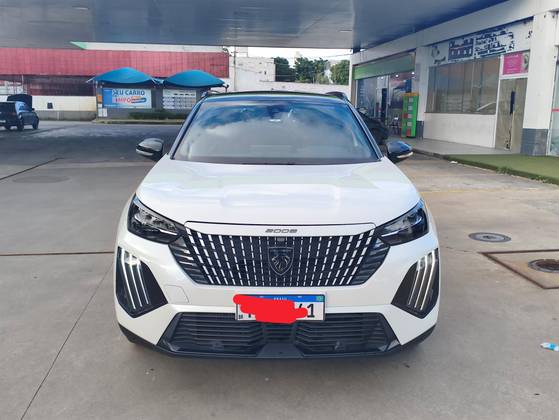 PEUGEOT 2008 1.0 TURBO 200 HYBRID GT CVT